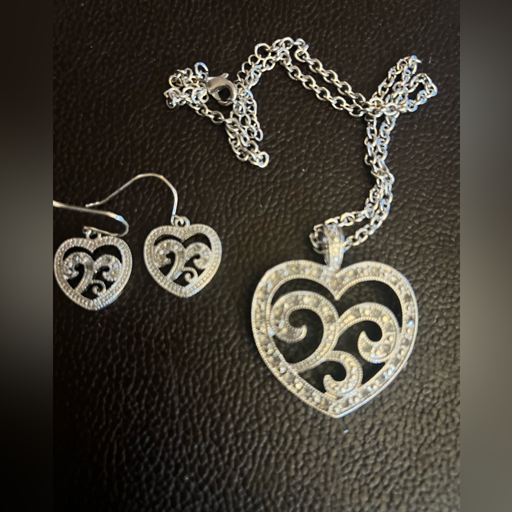 Silver Tone Heart Pendant Necklace And Earring Set